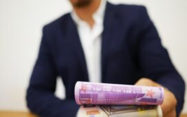 Mindestausbildungsvergütung steigt 2026 auf 724 Euro
