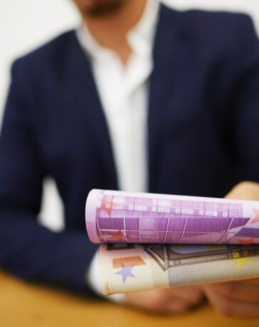 Mindestausbildungsvergütung steigt 2026 auf 724 Euro